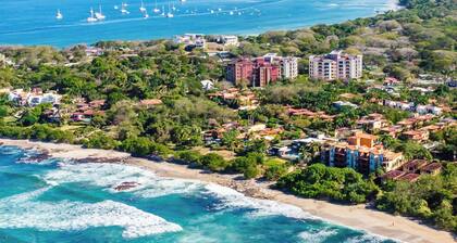 Villas Langosta 1, ocean & Sunset views terrace, Direct Beach Access