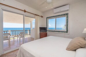 3 bedrooms, iron/ironing board, travel crib, free WiFi