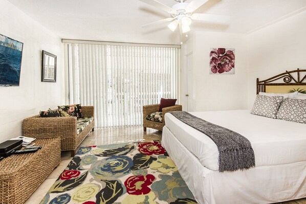 Cozy Queen Bedroom with Seating Area