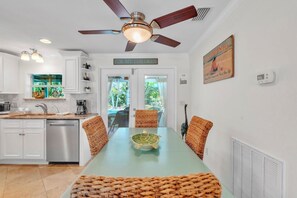 Dining - Manatee Manor by Duncan Real Estate (Anna Maria)