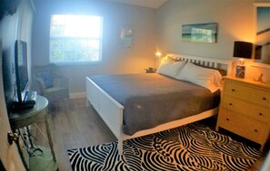 3 chambres, fer et planche à repasser, Wi-Fi, draps fournis