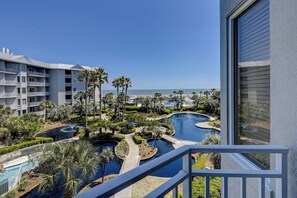Property grounds - 1305 SeaCrest -3rd Floor OCEANVIEW (Hilton Head Island)