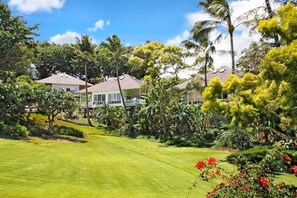Property grounds - Poipu Crater 17 Tranquil Polynesian-style By Suite Paradise (Koloa)