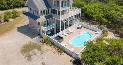Private pool open and can be heated through Thanksgiving! Pet Friendly!