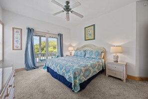 6 bedrooms, iron/ironing board, WiFi, bed sheets