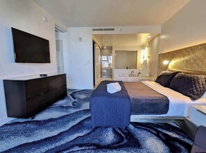 2 bedrooms, iron/ironing board, travel cot, WiFi