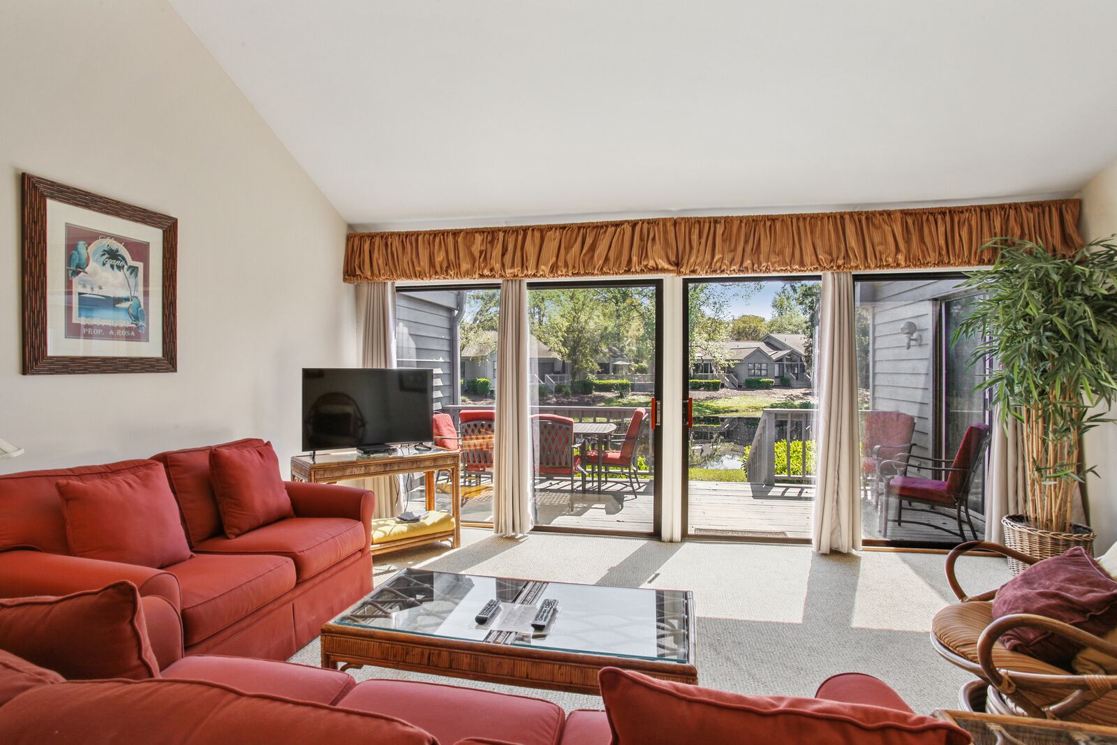 Lake Forest 3304 - Sea Pines One Level Condo
