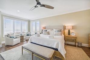 6 bedrooms, iron/ironing board, free WiFi, bed sheets - 4 Collier Beach, Oceanfront, Pool, Elevator, Free Golf, Views (Hilton Head Island)