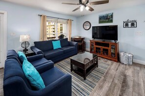 Smart TV - Sunset Cottages 6C/🐶Pet Friendly/🏖️Beach Service (Fort Walton Beach)
