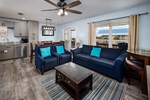 Smart TV - Sunset Cottages 6C Pet friendly condo (Fort Walton Beach)