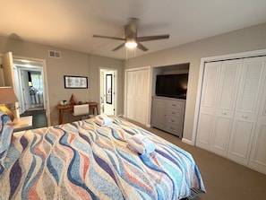 2 bedrooms, desk, iron/ironing board, free WiFi