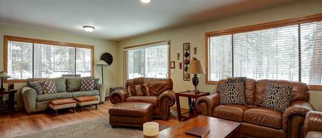 LCD TV, fireplace, DVD player, books