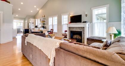 Lovely Modern Home with Private Hot Tub and WiFi Near the Bay - Dog-Friendly