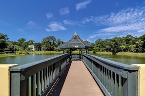 Property grounds - 227 Evian - Beautiful Villa 2 bedroom, 2 bath in Shipyard Plantation. (Hilton Head Island)