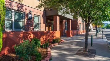 Enceinte de lâhĂ©bergement