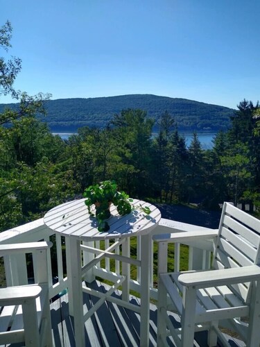 Finger Lakes Wine Country Lake View Ski Loft Lake Home In Bristol Harbour Resort
