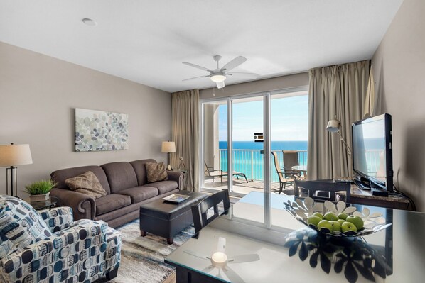 Smart TV, DVD player