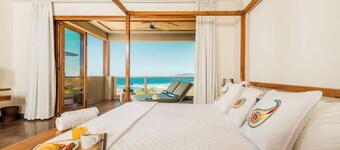 Las Mareas 4♆commanding views of the ocean⛱ and National Park❦