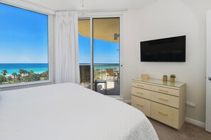 2 عدّة غرف نوم ومكواة/لوح كي وواي فاي مجانًا وملاءات أسرّة