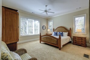 5 chambres, fer et planche à repasser, Wi-Fi gratuit, draps fournis