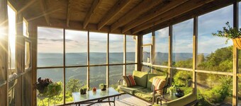 Lookout Mountain Brow Home. The Sunset House.