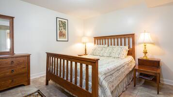 2 slaapkamers, een strijkplank/strijkijzer, wifi, beddengoed