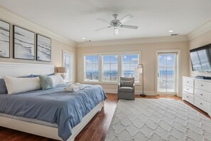 6 soverom, strykejern/-brett, wi-fi (inkludert) og sengetøy