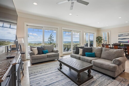 Oceanfront, Pool, Elevator, Free Golf, Views