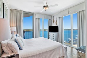 4 habitaciones, escritorio, tabla de planchar con plancha y wifi gratis 