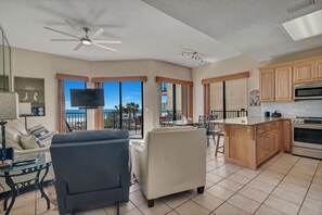 Interior - Phoenix V 101 | Beachfront | Splash Pad! | My Beach Getaways (Orange Beach)