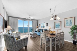 Smart-TV og DVD-spiller