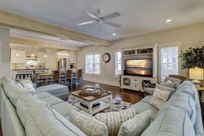 Smart TV, DVD player, ping pong