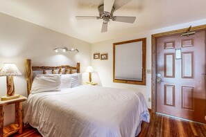 2 Schlafzimmer, Bügeleisen/Bügelbrett, WLAN, Bettwäsche