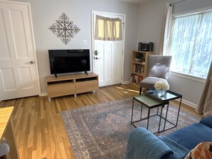 Smart TV, DVD player, books