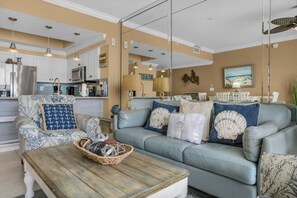 Smart TV, stereo - Gulf Views-Short Walk 2 Beach-Resort Amenities (Miramar Beach)