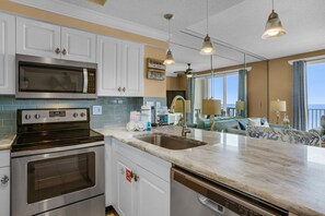 Fridge, microwave, oven, stovetop - Gulf Views-Short Walk 2 Beach-Resort Amenities (Miramar Beach)