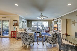 Een smart-tv en een dvd-speler