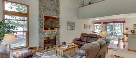 TV, fireplace, DVD player, table tennis