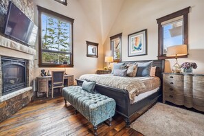 4 chambres, fer et planche à repasser, Wi-Fi gratuit, draps fournis