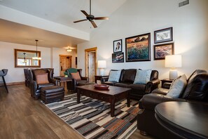 TV, fireplace - BL6303 | Semi Private Roof Top Patio | Unreal View | 4 Pools| Winter Shuttle (Steamboat Springs)
