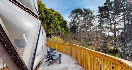 Unique Geodesic Dome Home with WiFi, Deck & Lovely Views - 2 Dogs OK