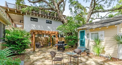 Cottage vintage avec douche extérieure, intérieur unique, prÚs de North Beach!