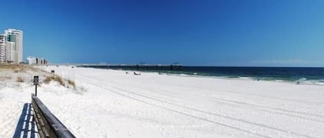 Vlak bij het strand