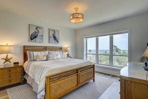 2 soverom, strykejern/-brett, wi-fi og sengetøy