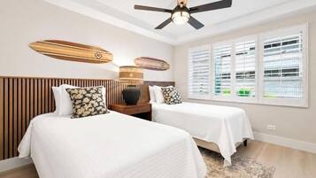 3 bedrooms, iron/ironing board, WiFi (free), bed sheets