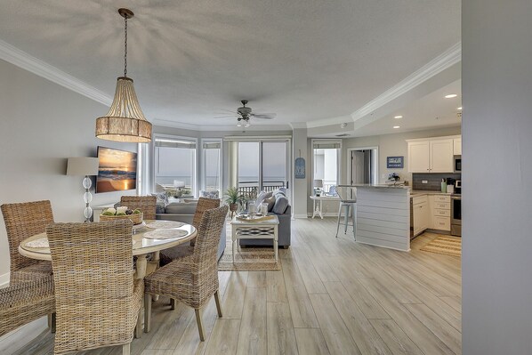 Dining - 2415 SeaCrest-WOW Views!  You can't beat these oceanviews. (Hilton Head Island)