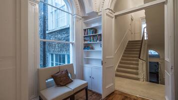 Townhome, 4 Bedrooms | Living area | Flat-screen TV, tablet