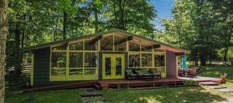 Kort gåtur til Sandy Dunes på Lake Michigan - støder op til Mt. McSauba