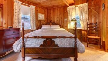 3 bedrooms, internet, bed sheets