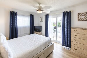 2 bedrooms, Internet, bed sheets - Save by booking Gulf Side Unit on Dune Allen Beach- Pet Friendly! (Santa Rosa Beach)